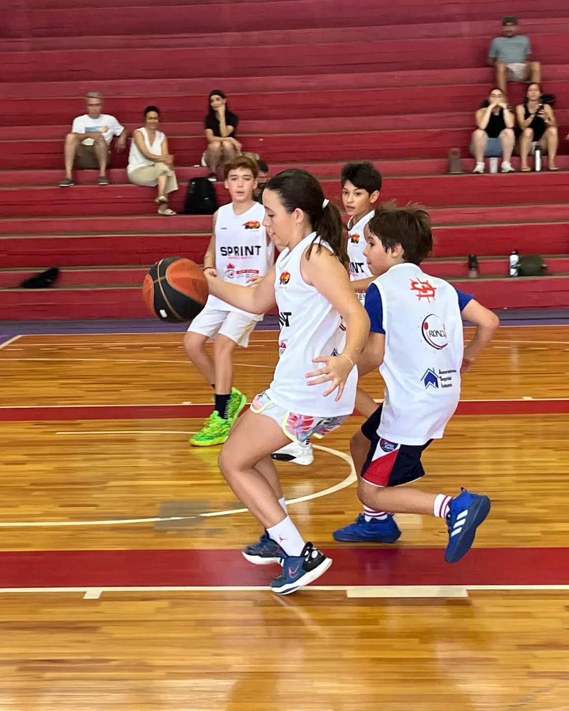 Básquetbol en el Club de Remeros Mercedes