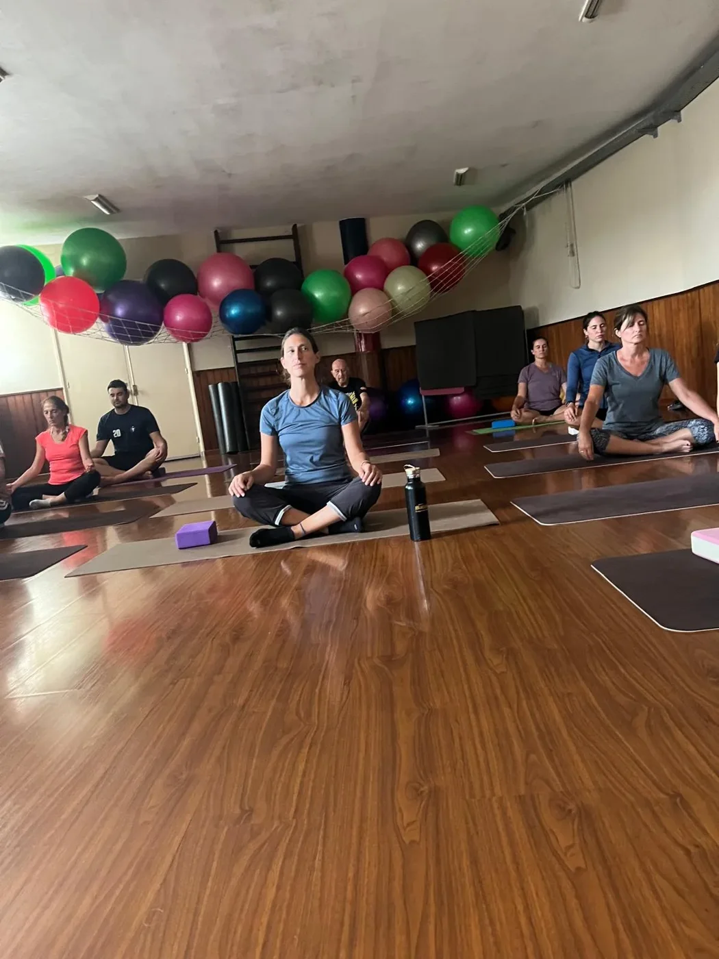 Yoga · Remeros Mercedes
